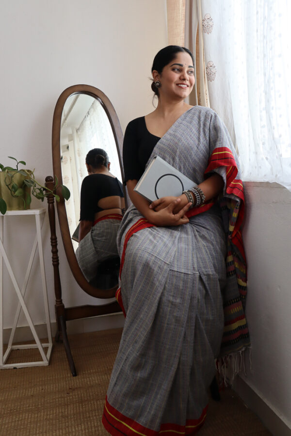 Grey Katha - Image 3