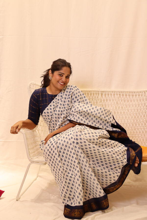 Navy Blue Border - Image 2